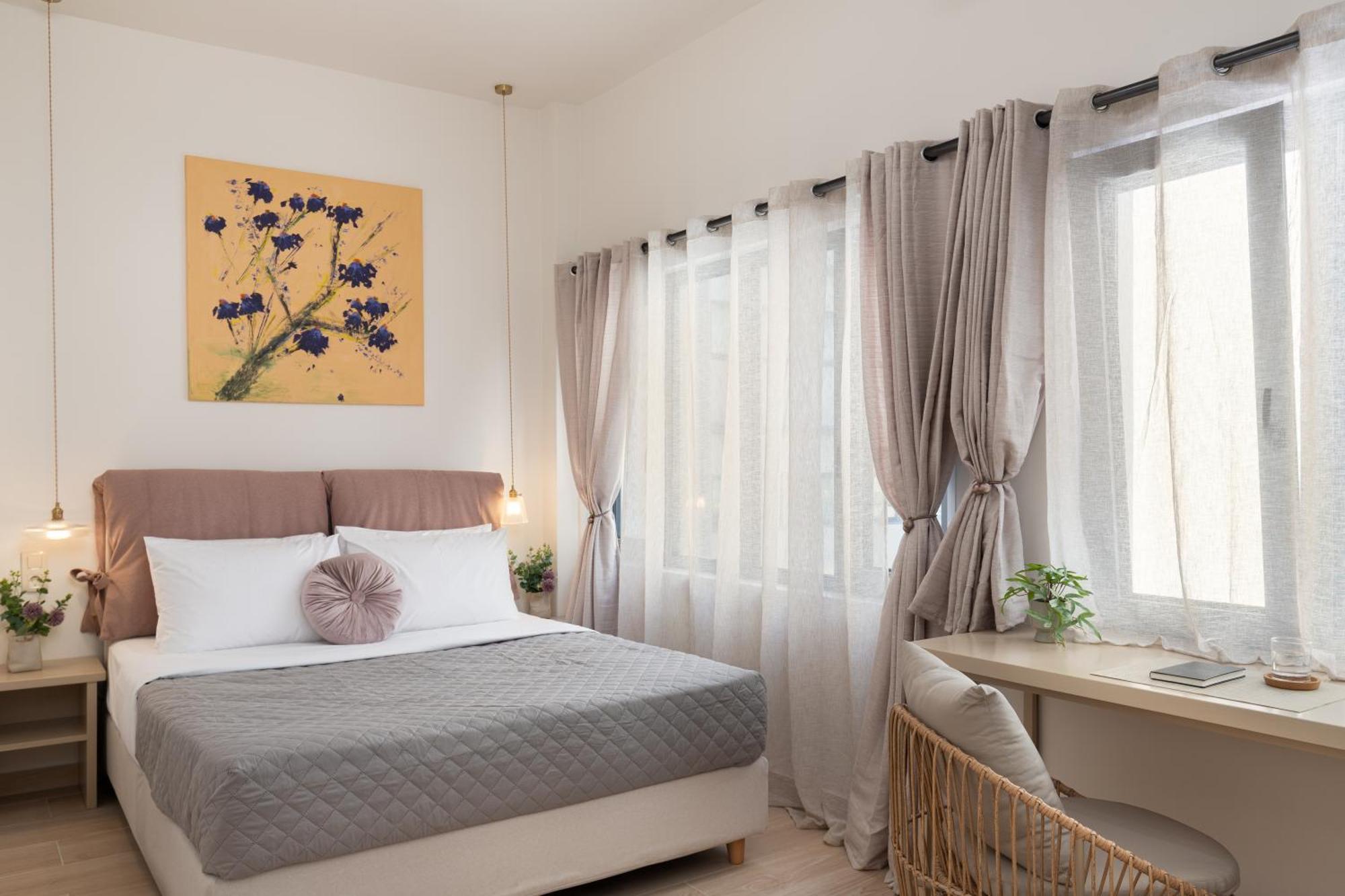 M18 Monastiraki Gems * Athens